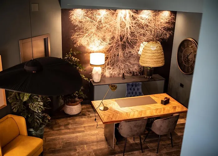 Gilmar Hotel Orellana La Vieja